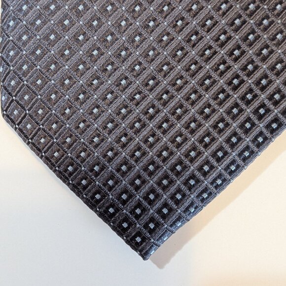 Michael Kors Silk Tie - Geometric Print - Grey - Picture 6 of 8